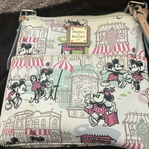 Rare dooney & Bourke Disney crossbody